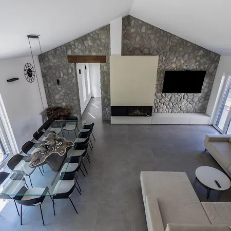 Primus Villa Gostinjac