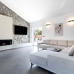 Primus Villa *