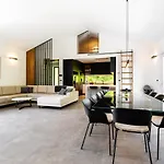 Villa Primus *